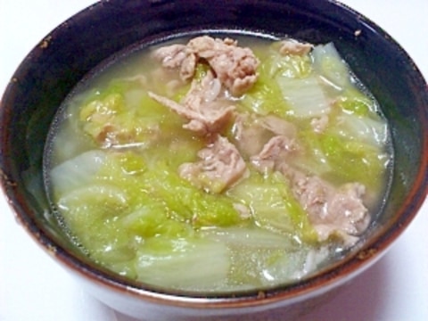 超簡単☆豚肉と白菜の鶏ガラスープ煮